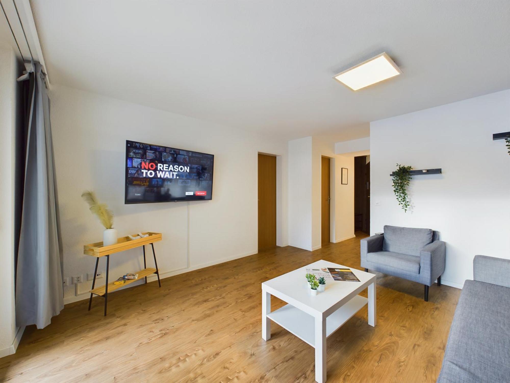 Alpine Retreat 4 Person Apartment Near Zermatt With Parking! Tasch Exterior photo